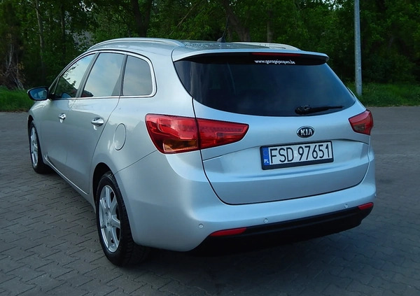 Kia Ceed cena 27000 przebieg: 191816, rok produkcji 2012 z Drezdenko małe 781